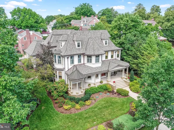 214 Wyomissing Blvd, Wyomissing, PA 19610