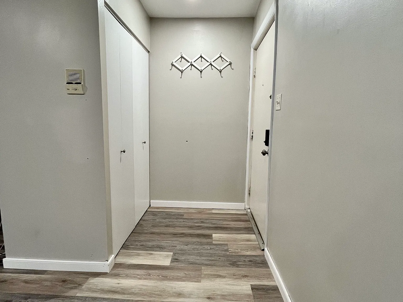 2 bed, 1118 sqft, $1,850 — Photo 4