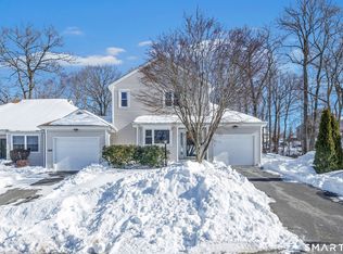 268 Navajo Loop #268, Shelton, CT 06484