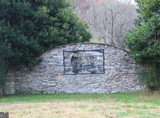 33 Pleasant Mdws, Blairsville, GA 30512