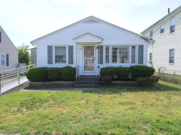 222 Shawmut Ave, Central Falls, RI 02863