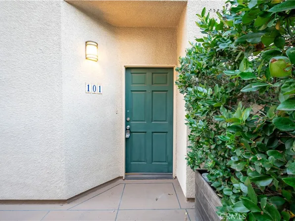 484 S Euclid Ave Unit 101, Pasadena, CA 91101