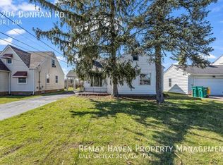 6204 Dunham Rd, Maple Heights, OH 44137