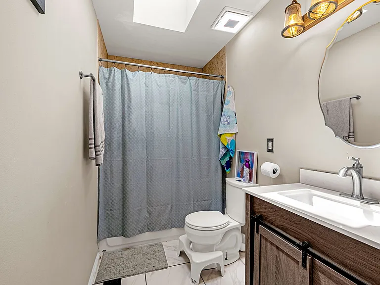7115 Grand Valley Dr — Photo 19