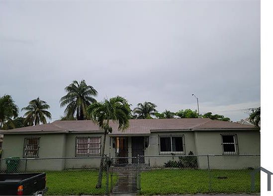 2nd image of 352 NE 82nd Ter