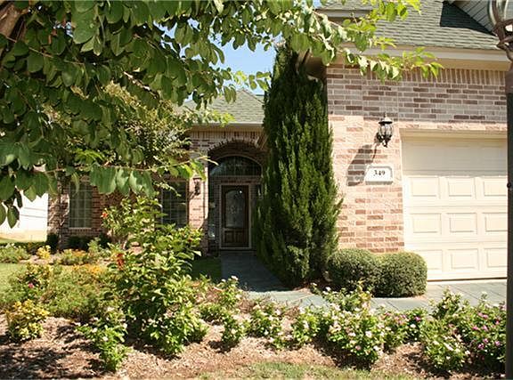2nd image of 349 Creekwood W