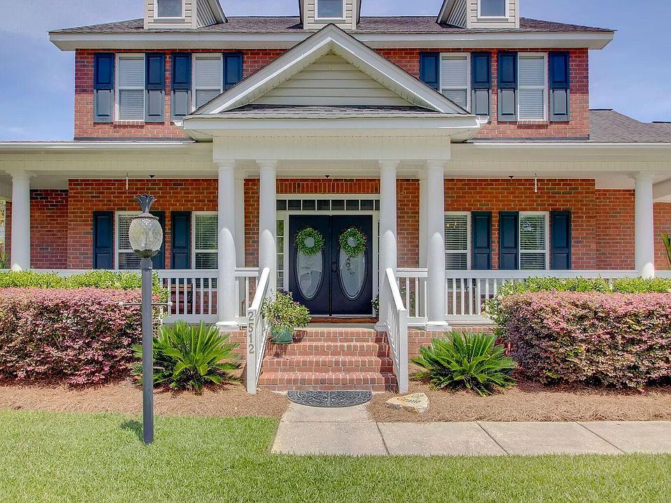 2nd image of 2512 Deer Walk Way