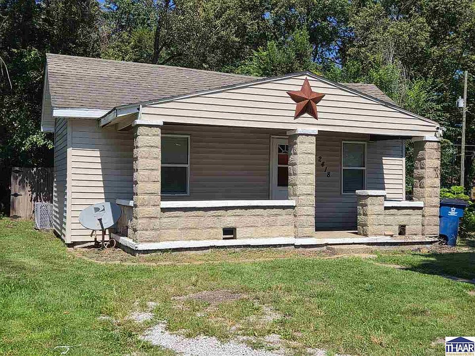 1st image of 2418 Maple Ave