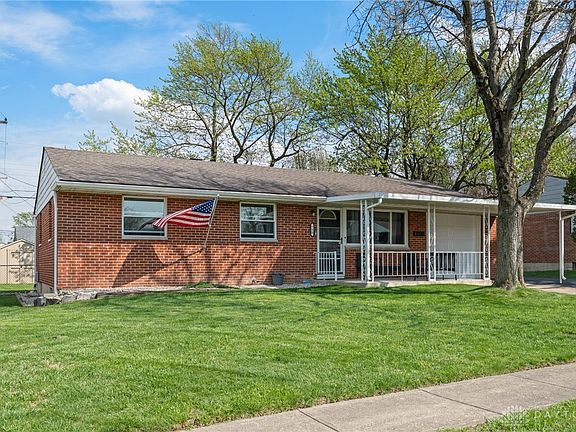 3rd image of 750 Harlan Pl