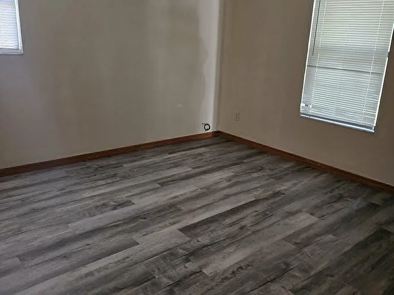 474 Pomont Ave — Photo 6