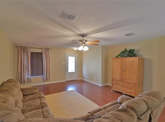 5th image of 852 Hidden Point Dr