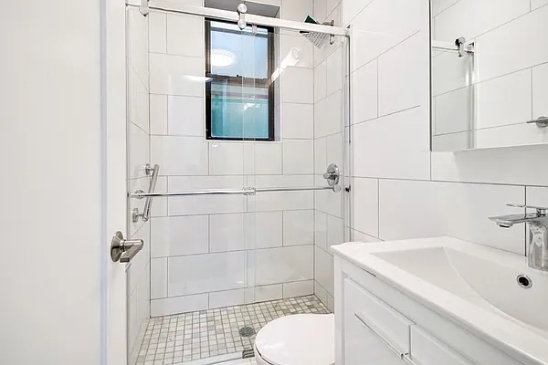 Rented by Creed Realty Group | media 12