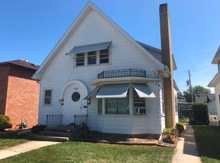 1227 Monroe Ave, Racine, WI 53405