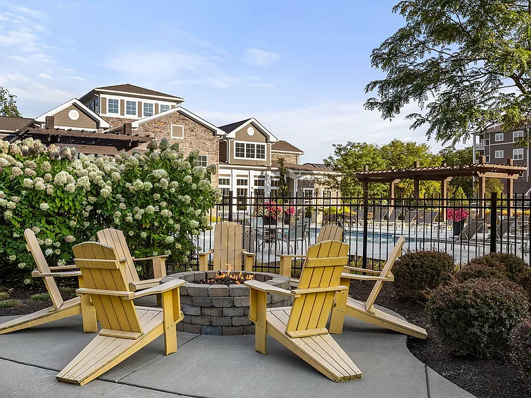 City Vista - Fire Pit