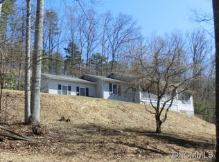 41 Vehorn Rd, Fairview, NC 28730