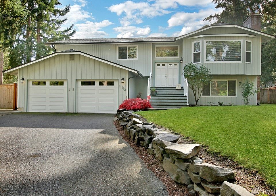 1st image of 11112 140th St Ct E