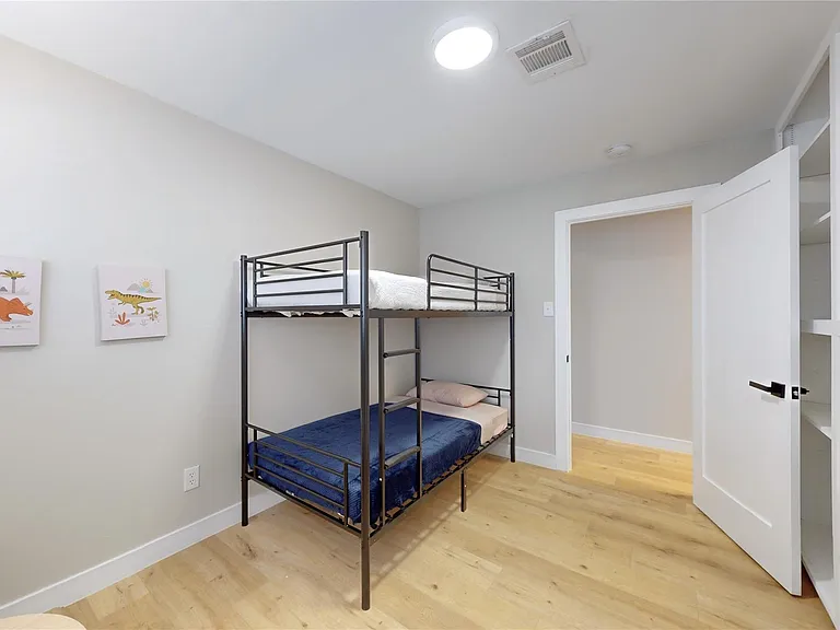 5455 Birdwood Rd — Photo 10