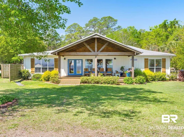 7047 Bay Rd, Mobile, AL 36605