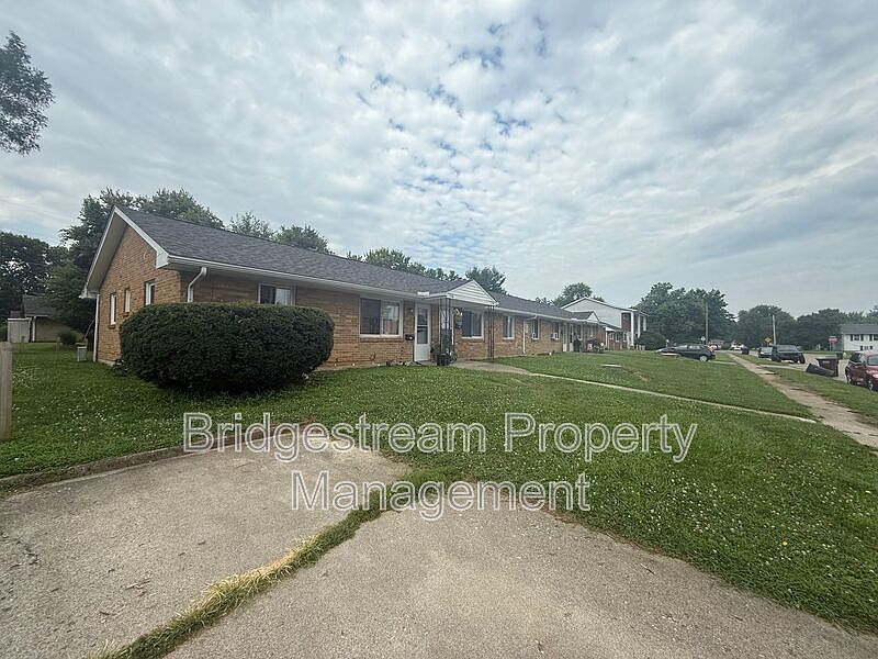 1st image of 1214 Case Ave