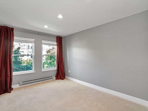 5th image of 1218 Rhode Island St