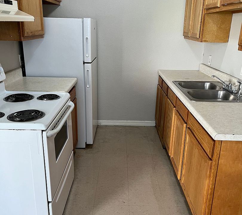 1st image of 309 S 3rd St #1
