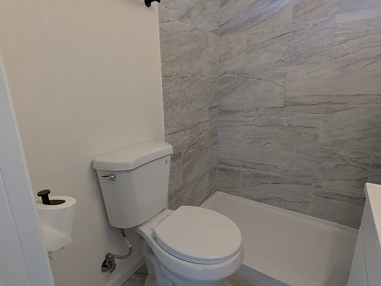 5316 Sandra Ln NE — Photo 13