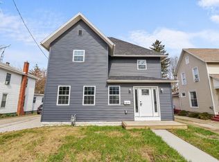 817 E Main St, Bellevue, OH