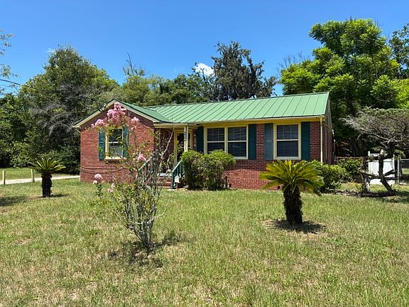 5th image of 8034 Wakefield Ave