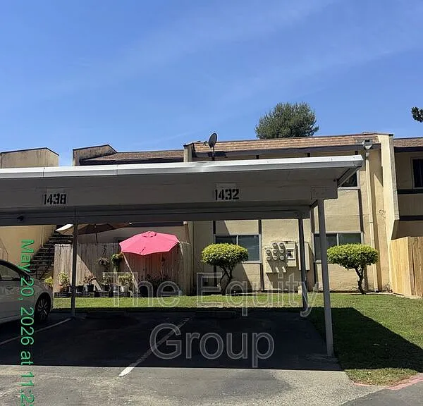 1432 W Elowin Ave — Photo 2
