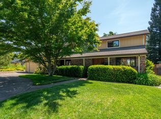 578 Caber Dr, Santa Rosa, CA 95409