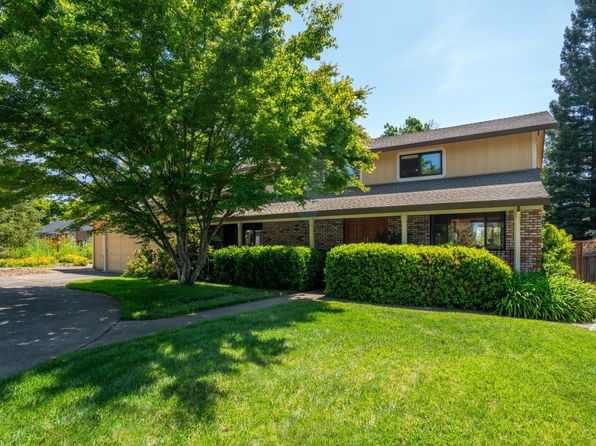 578 Caber Drive - Photo 1