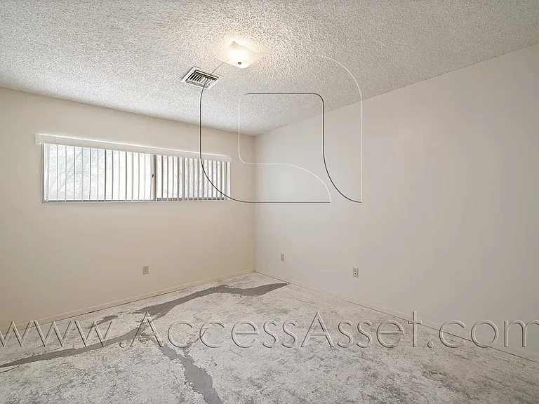 18499 Shay Rd #1 — Photo 16