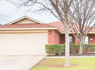 1006 Port Aransas Dr, Little Elm, TX 75068