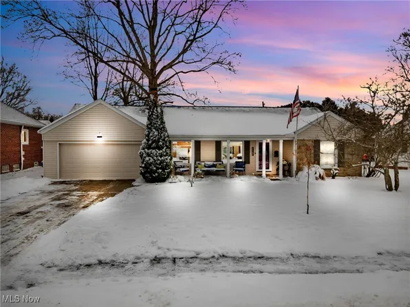 19875 Henry Rd, Fairview Park, OH 44126