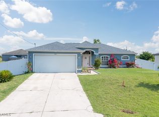 3016 27th St SW, Lehigh Acres, FL 33976