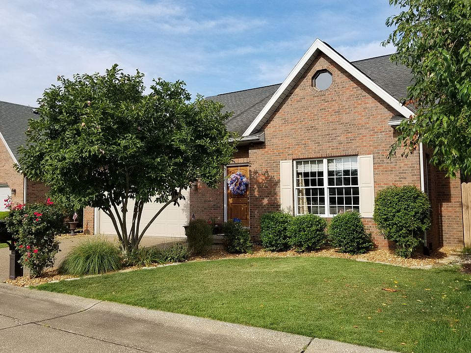 1st image of 424 Huntwood Ln