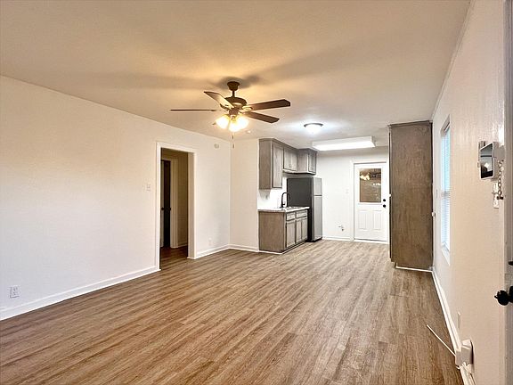 2nd image of 54 Blue Bonnet Ct