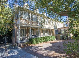 2 Zig Zag Aly, Charleston, SC 29401