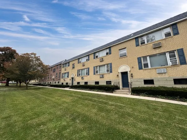 Karen Court Apartments