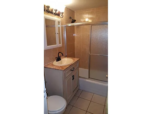 Sold by Elite Connect Real Estate | media 23