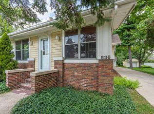 836 N Center St, Northville, MI 48167