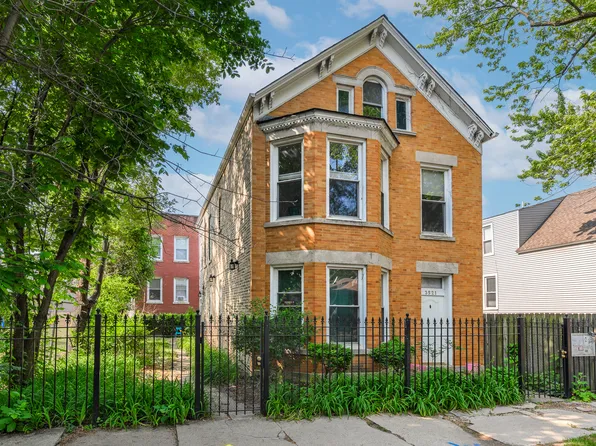 3521 W Cortland St #1R, Chicago, IL 60647