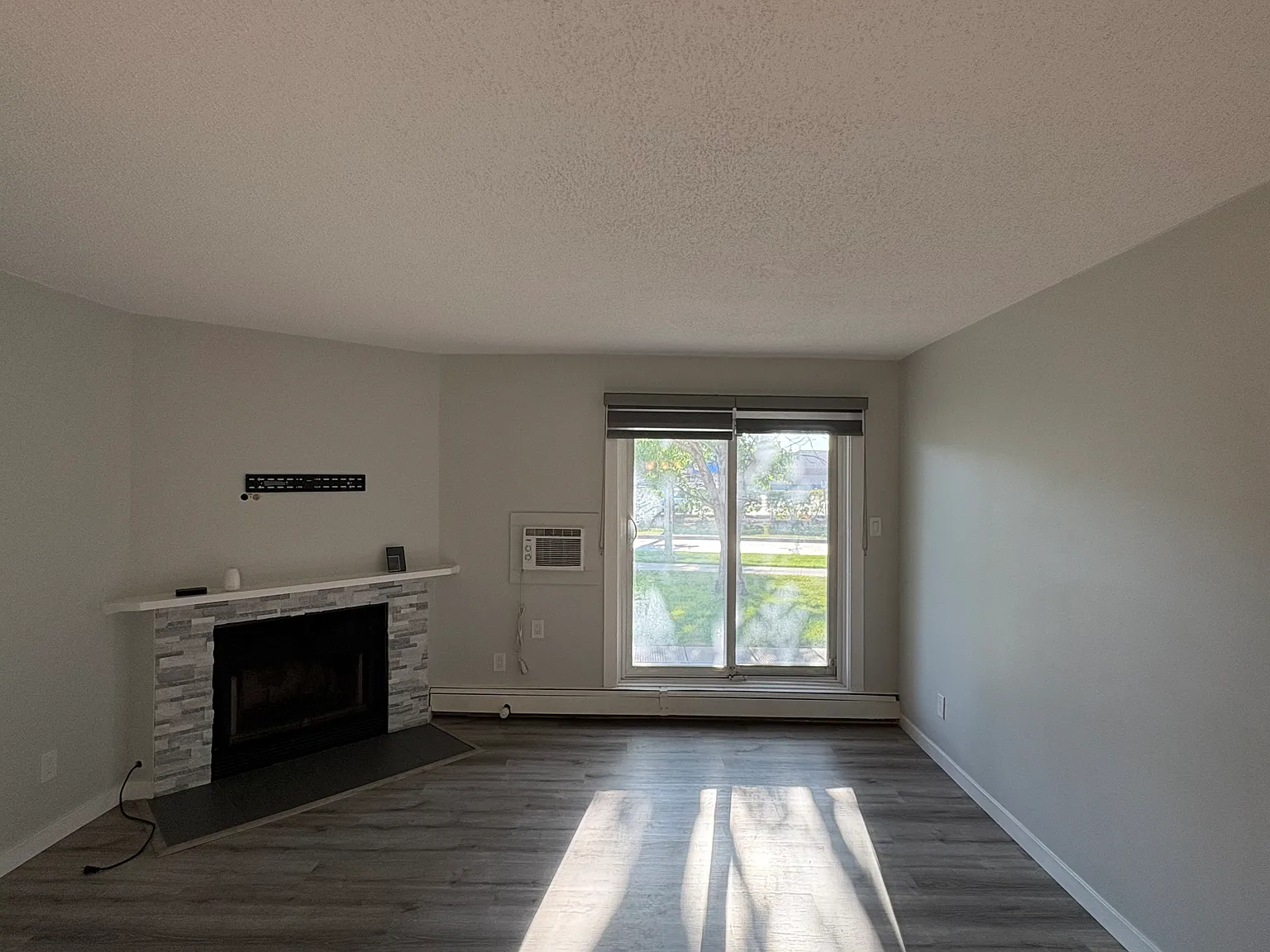 5103 Plaza Drive - 1 — Photo 4