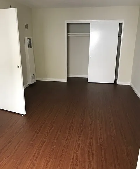 319 S Mariposa Ave #1 — Photo 12