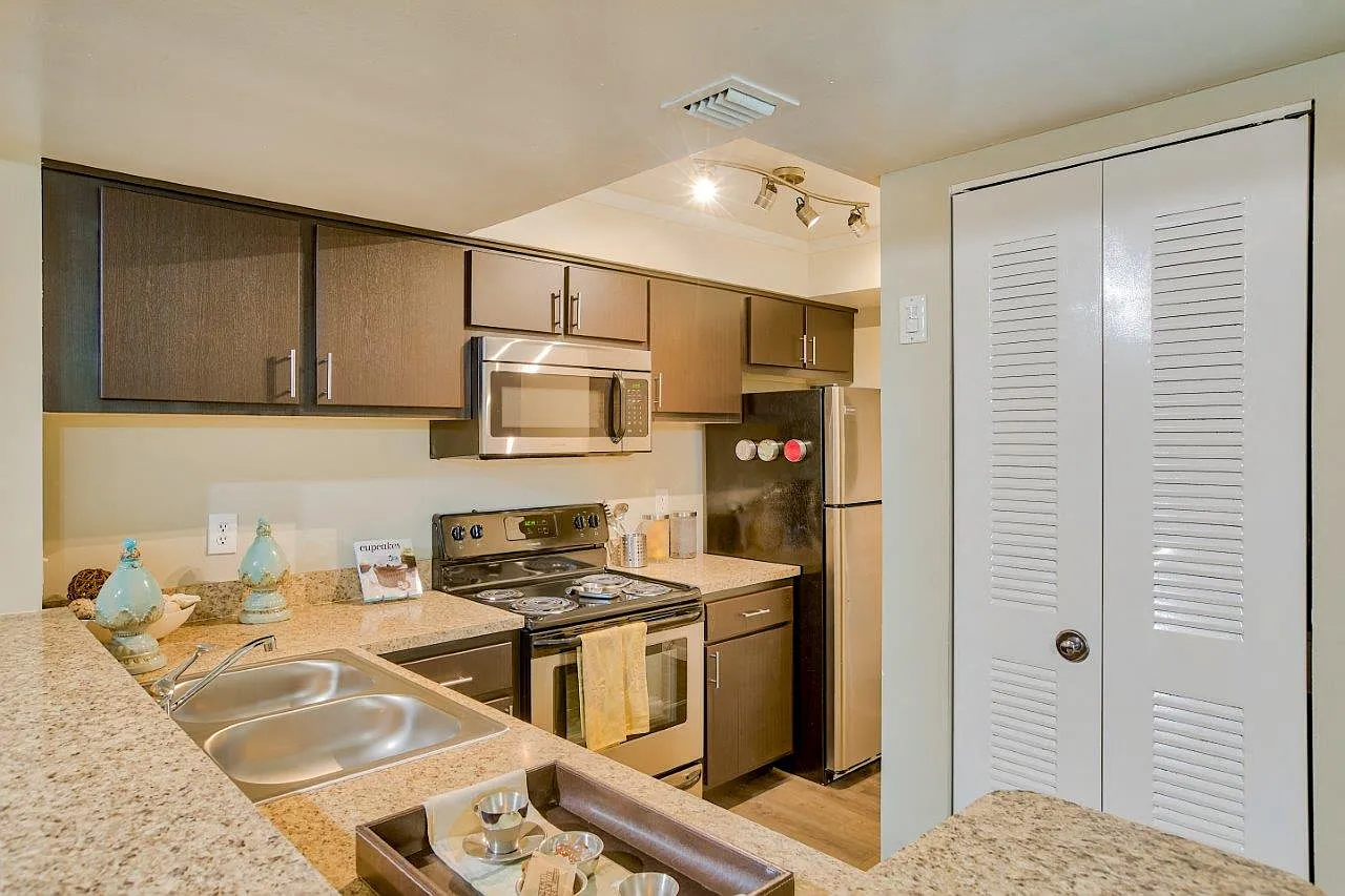 Village Place Apartment Homes — Photo 3