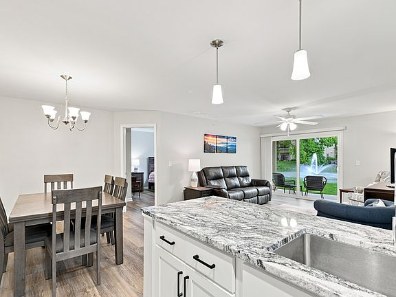 5th image of 12515 Timber Creek Dr Unit 2