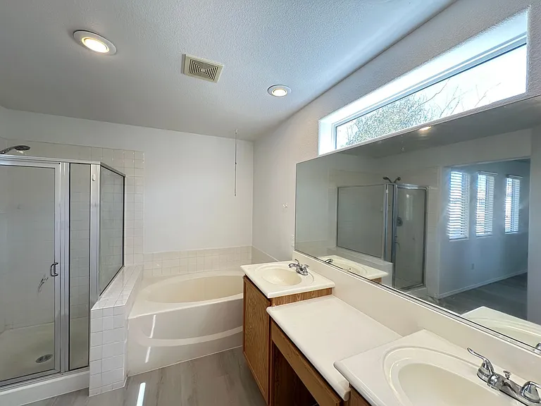 8222 Amphora St — Photo 14