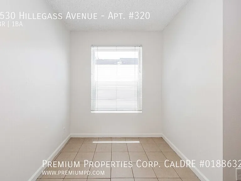 Hillegass Terrace — Photo 35