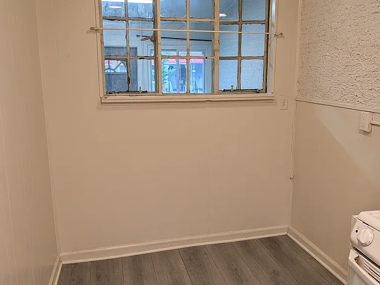 2550 Holland Ave #1FT — Photo 14
