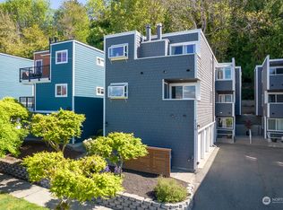 4118 58th Pl SW APT 2, Seattle, WA 98116